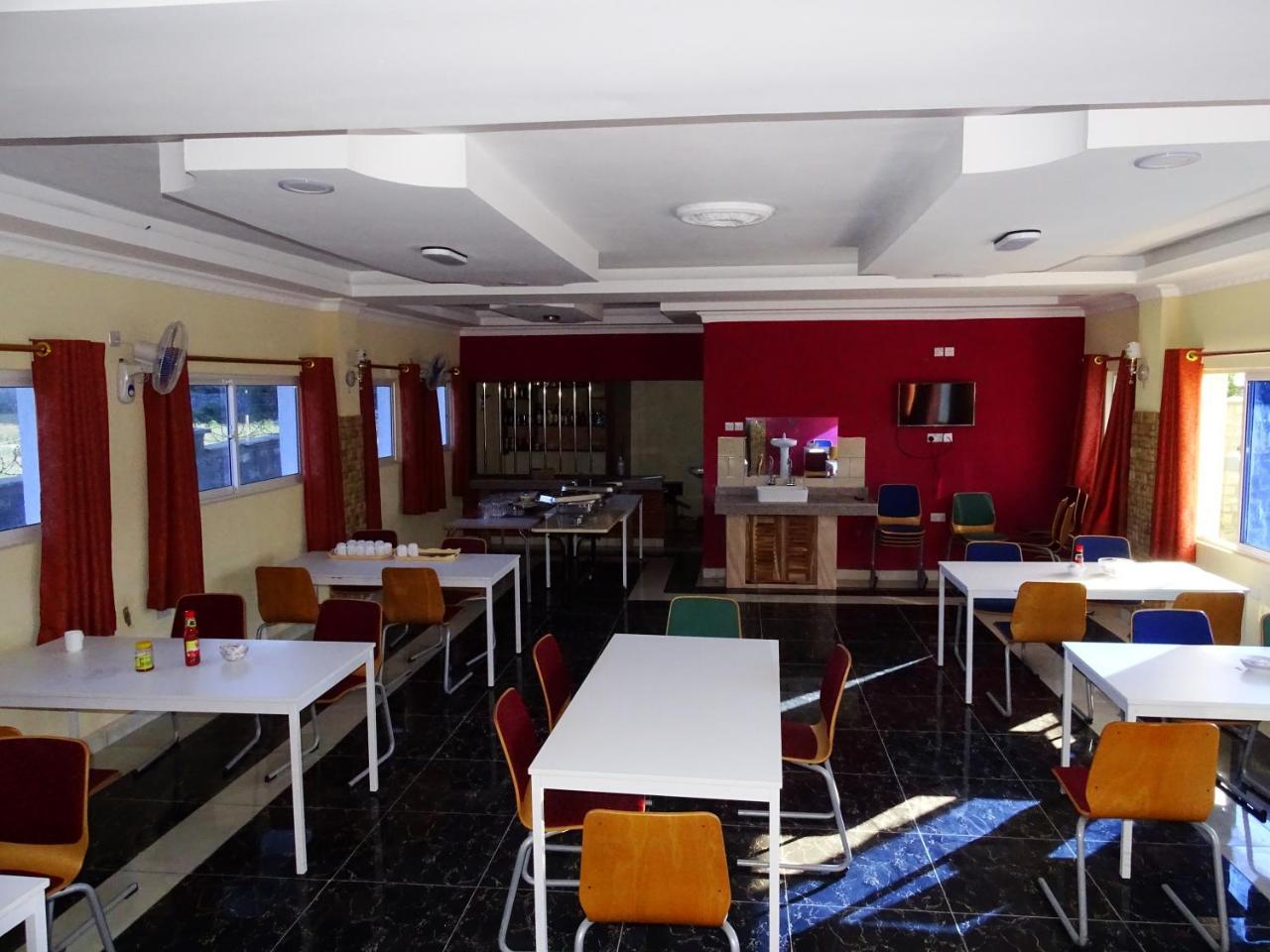 Diplomat Diani Beach Resort Экстерьер фото