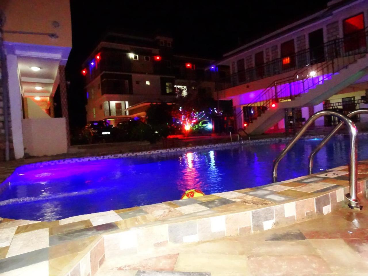 Diplomat Diani Beach Resort Экстерьер фото