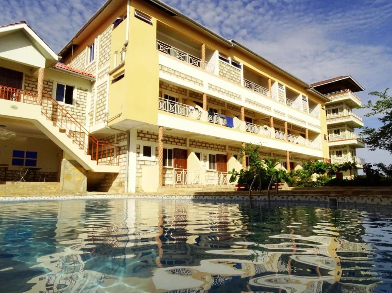 Diplomat Diani Beach Resort Экстерьер фото