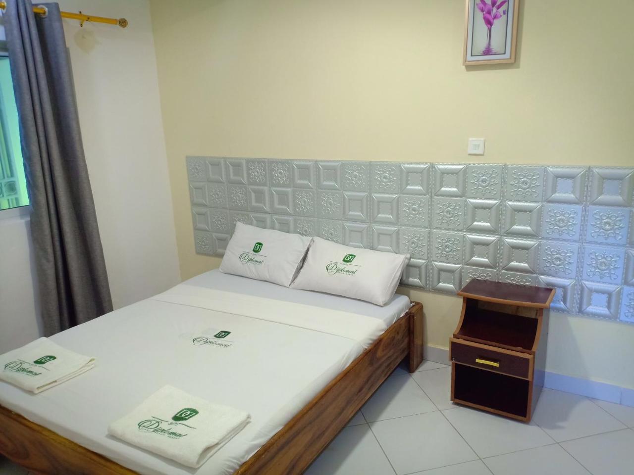 Diplomat Diani Beach Resort Экстерьер фото