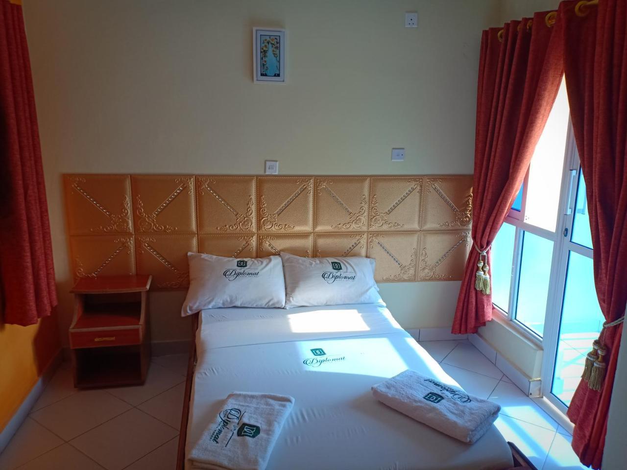 Diplomat Diani Beach Resort Экстерьер фото