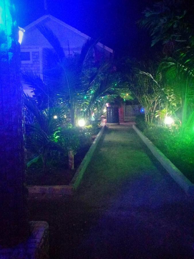 Diplomat Diani Beach Resort Экстерьер фото